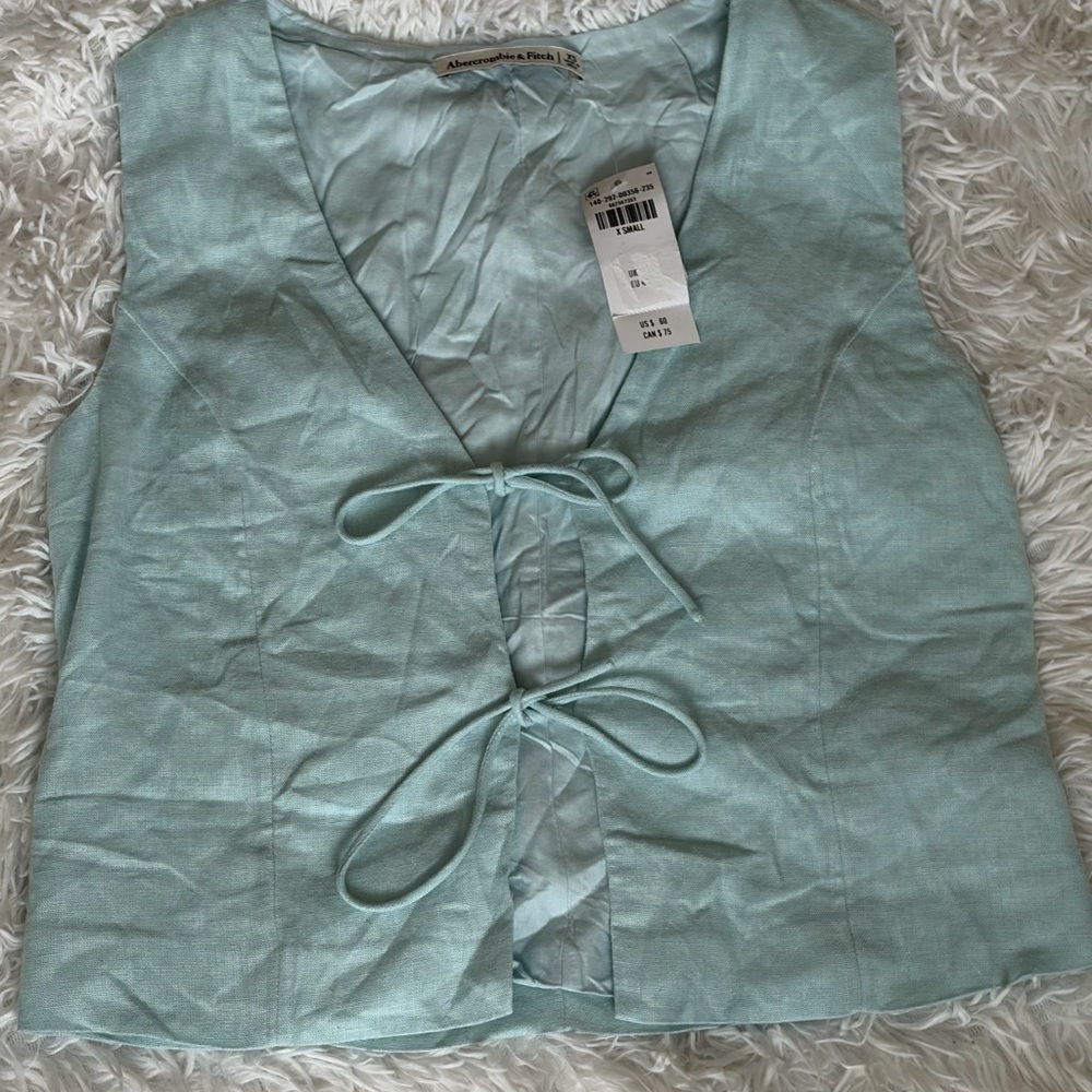 Abercrombie & Fitch Light Aqua Tie-Front Sleeveless Linen Vest